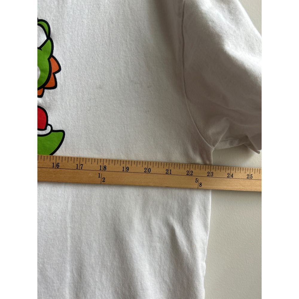 Super Nintendo World Universal Studios White Yoshi Graphic T-Shirt Mens XL - Picture 7 of 14